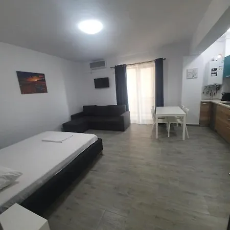 Brizza 3 Mamaia Nord Apartment Năvodari